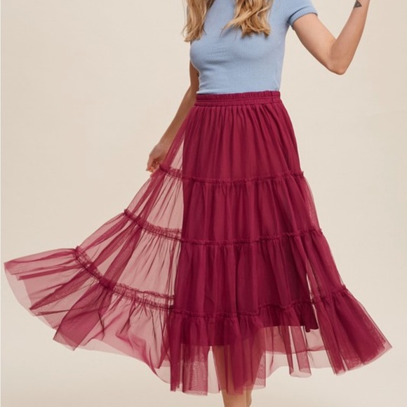 Flouncy Tiered Mesh Skirt in Maroon Berry - Picture 6 of 17